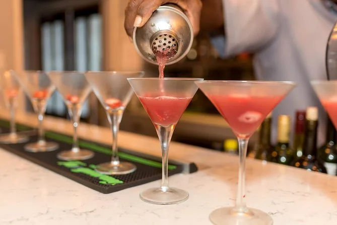 Dinner- & Cocktail-Tour in St Lawrence Gap